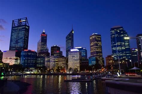 Western Australia (Australia): Urban Centers and  .